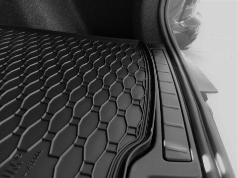 Vana do kufru gumová Volvo XC40 2018- | RIGUM