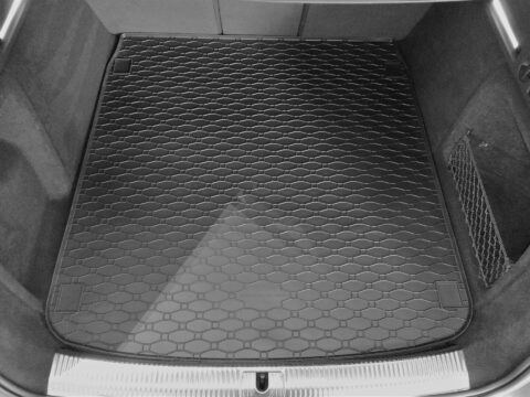 Vana do kufru gumová Audi A4 Avant 2015- | RIGUM